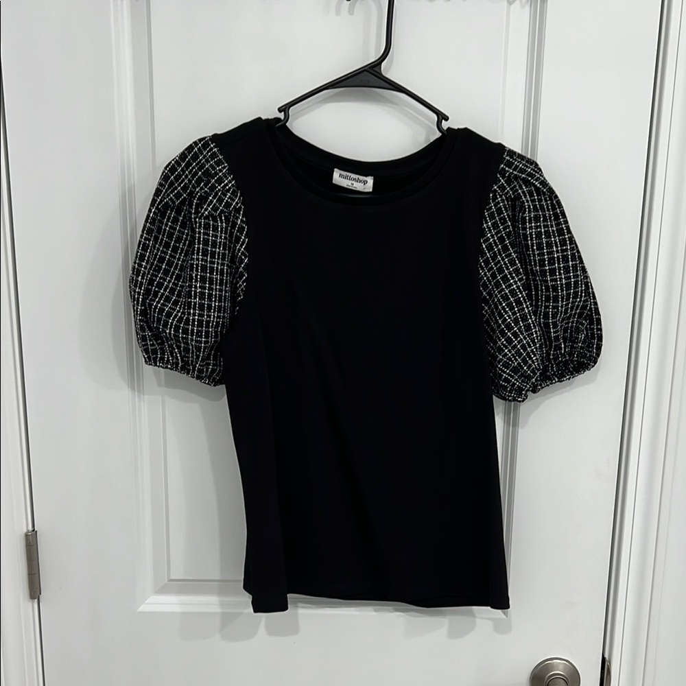 Mittoshop Black Top Size Medium